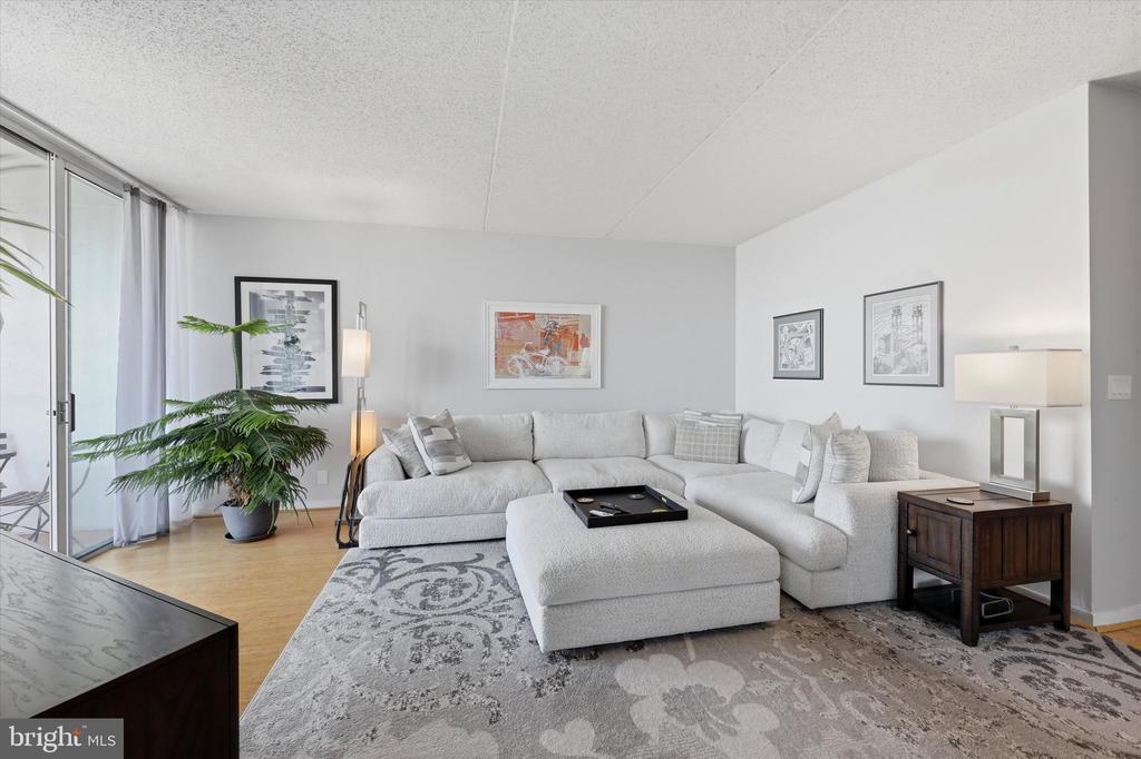 2301 CHERRY STREET 00 4A