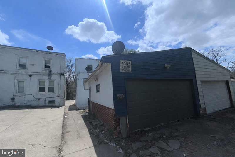4828 E ROOSEVELT BOULEVARD
