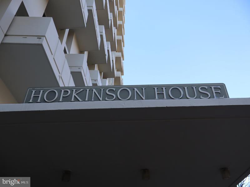 604 S WASHINGTON SQUARE 36 2411