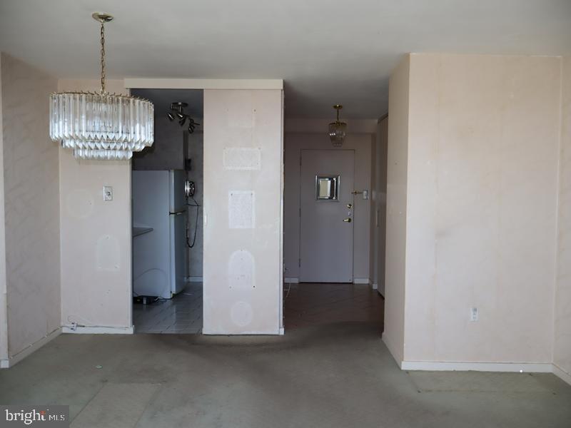 604 S WASHINGTON SQUARE 36 2411