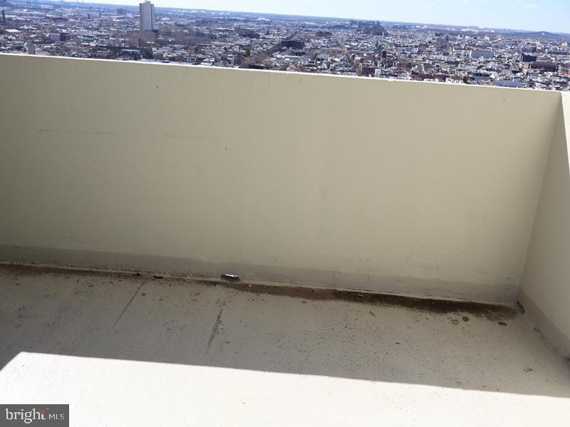 604 S WASHINGTON SQUARE 36 2411