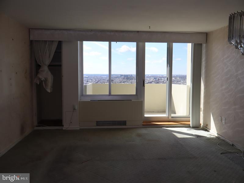 604 S WASHINGTON SQUARE 36 2411