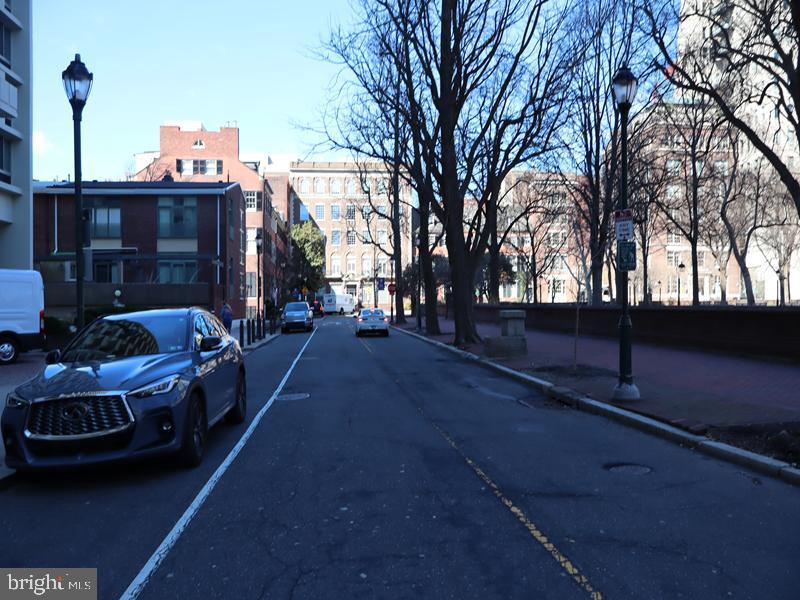 604 S WASHINGTON SQUARE 36 2411