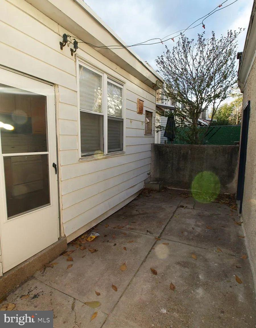 4335 FLEMING STREET