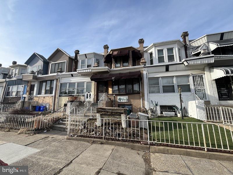 5525 GREENWAY AVENUE