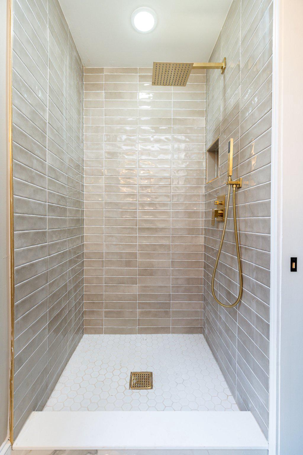 6634 MUSGRAVE STREET