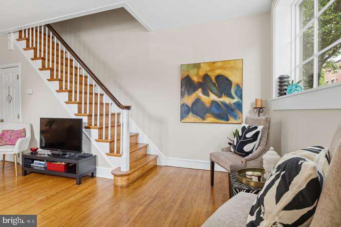 726 S 7TH STREET