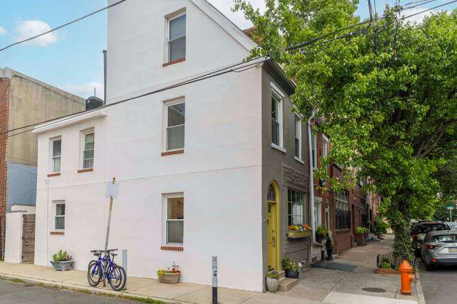 726 S 7TH STREET