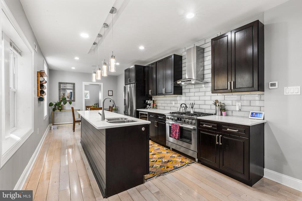 322 N 42ND STREET