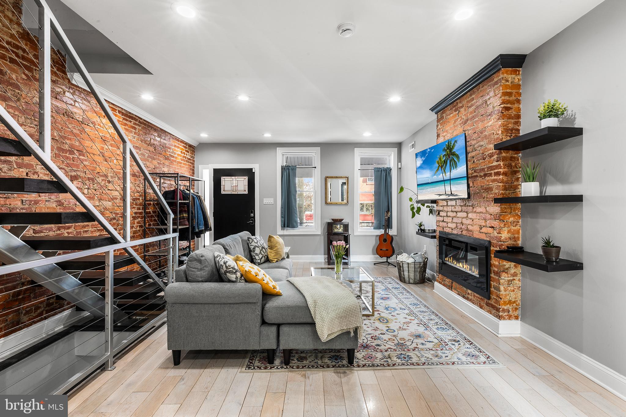 322 N 42ND STREET
