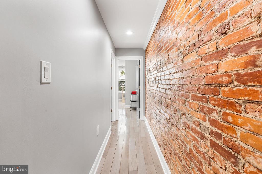 322 N 42ND STREET