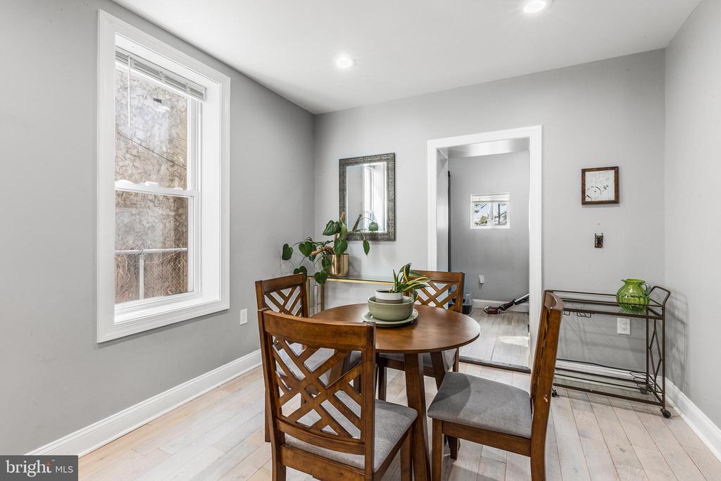 322 N 42ND STREET