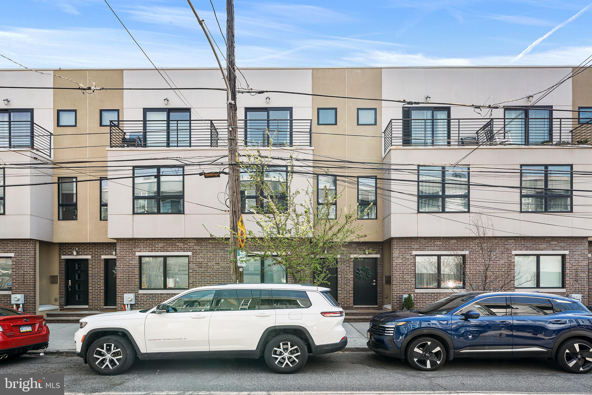 1333 N HOWARD STREET