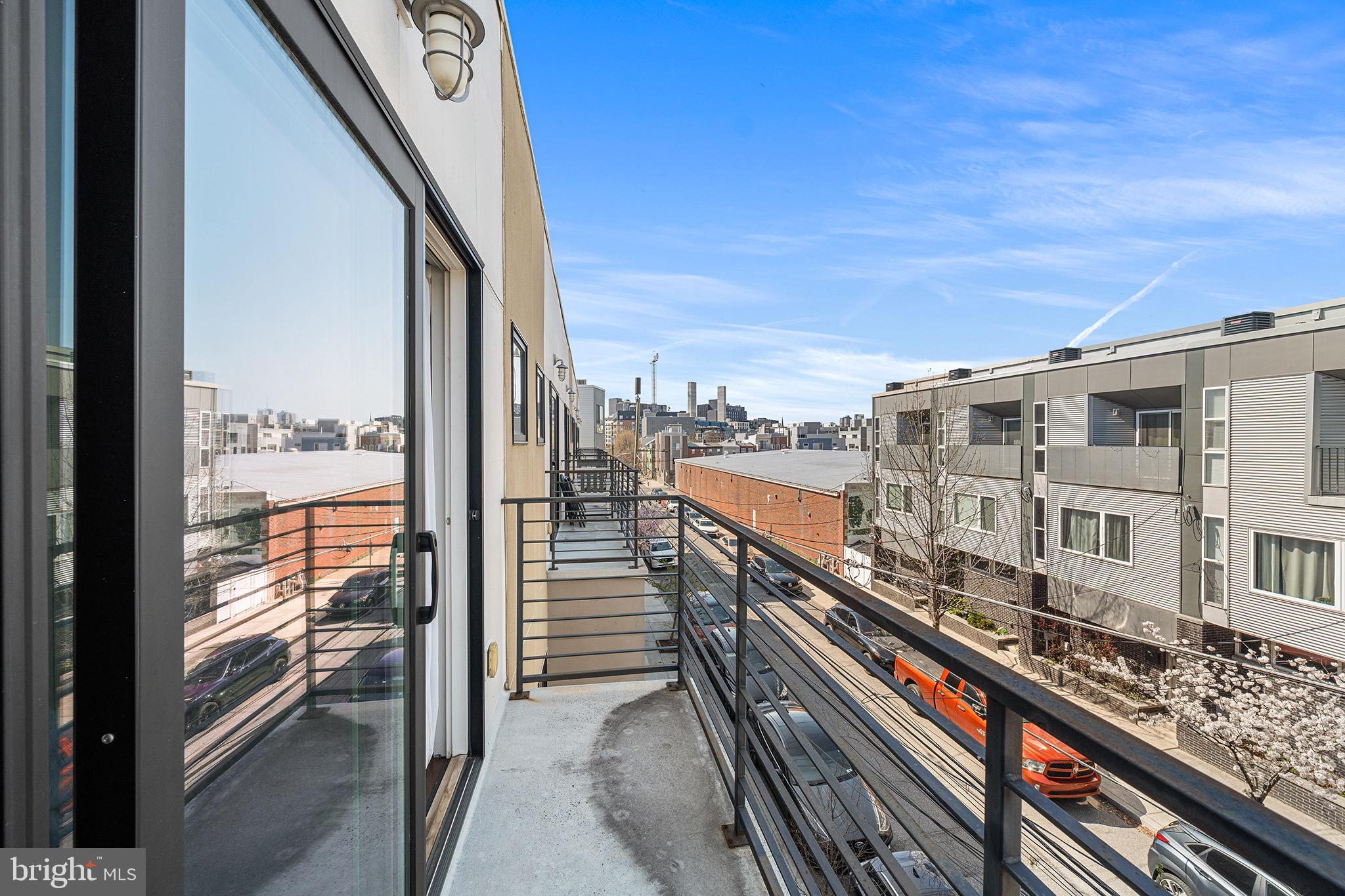 1333 N HOWARD STREET