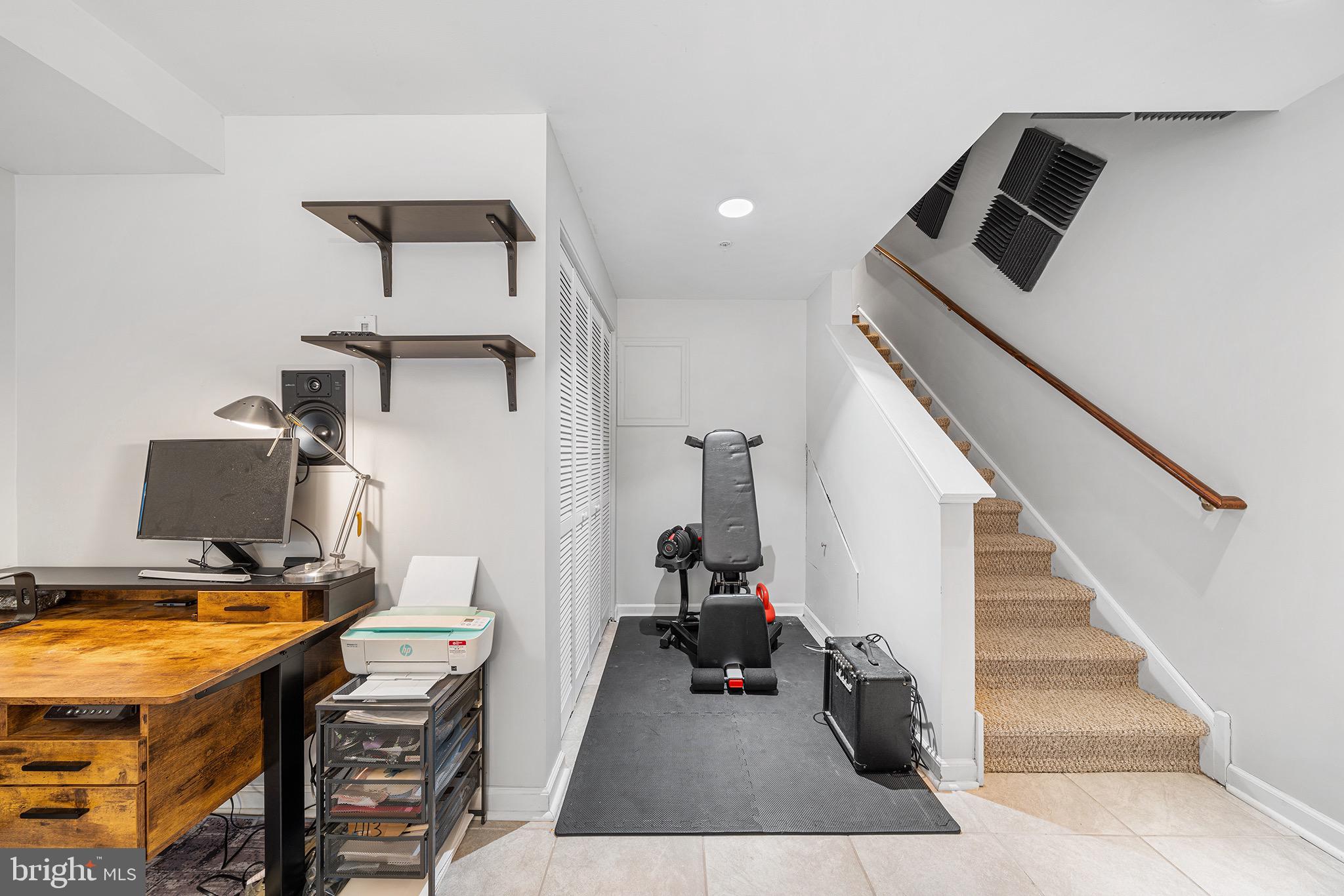 1333 N HOWARD STREET