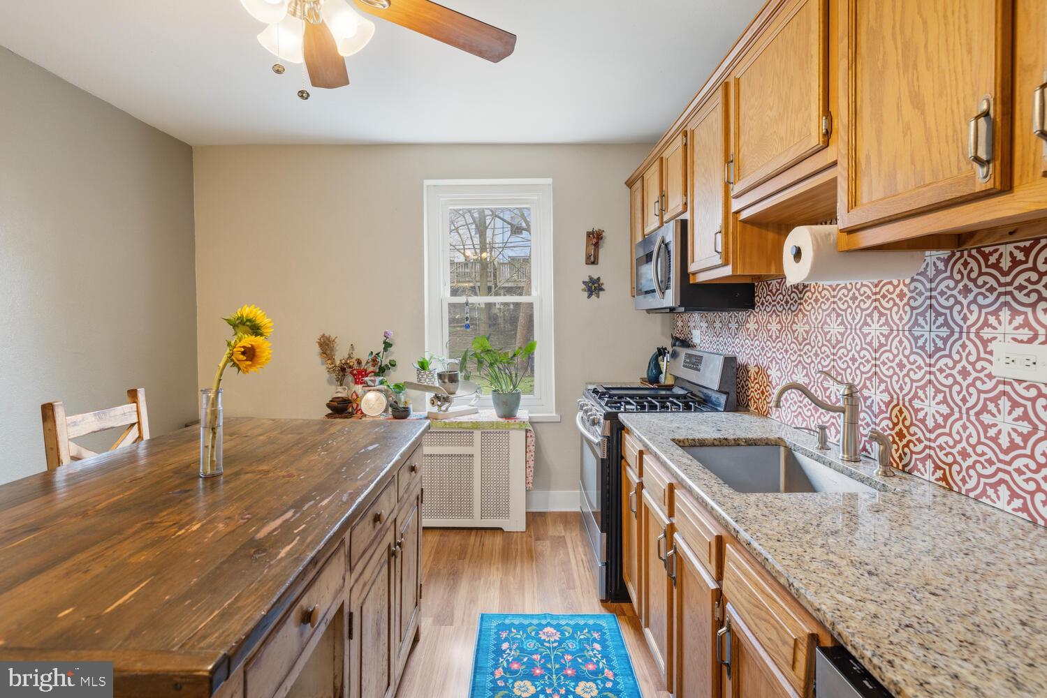 353 W MOUNT PLEASANT AVENUE