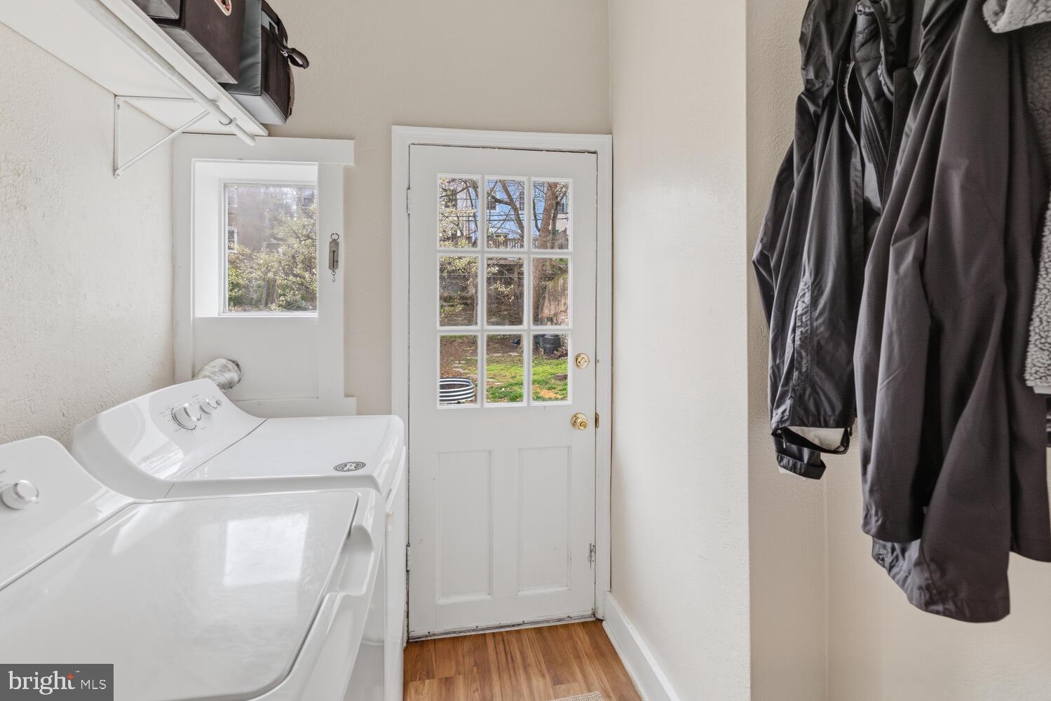 353 W MOUNT PLEASANT AVENUE