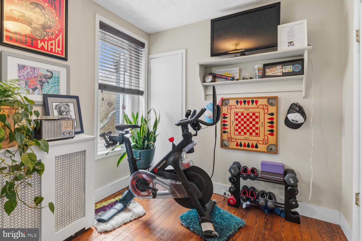 353 W MOUNT PLEASANT AVENUE