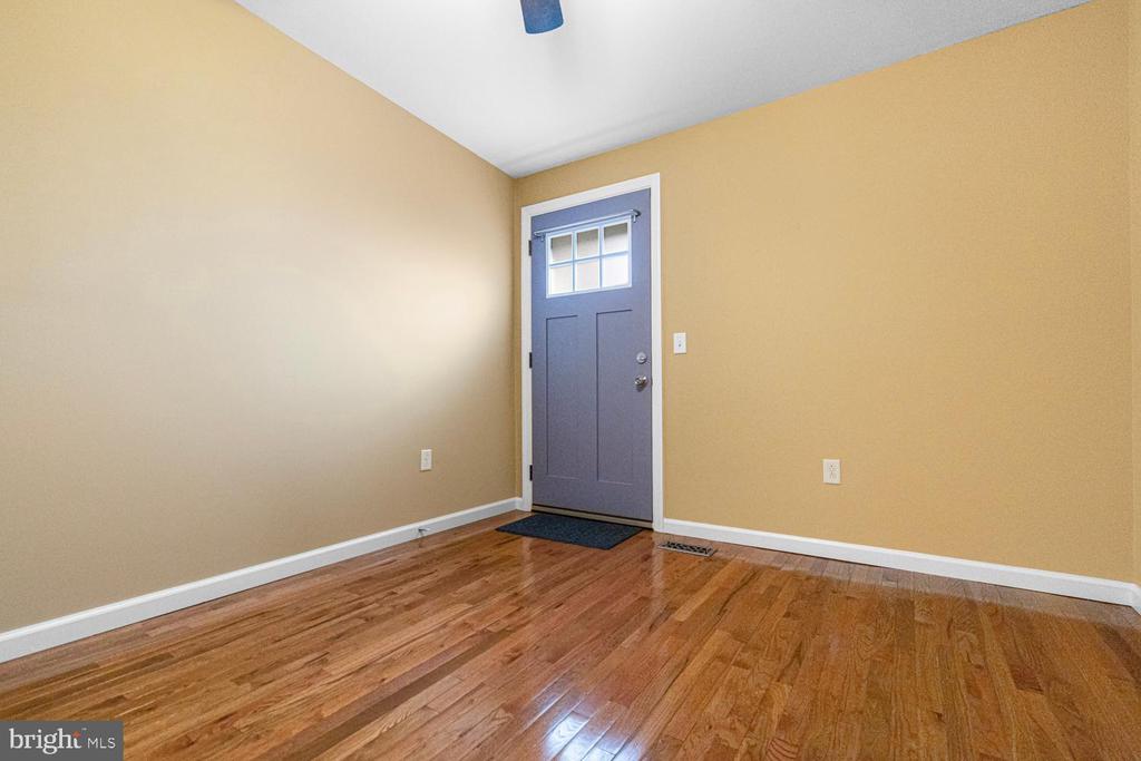 2344 E BOSTON