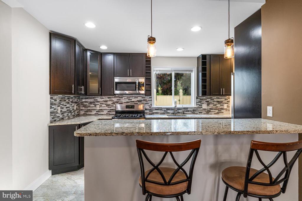2344 E BOSTON