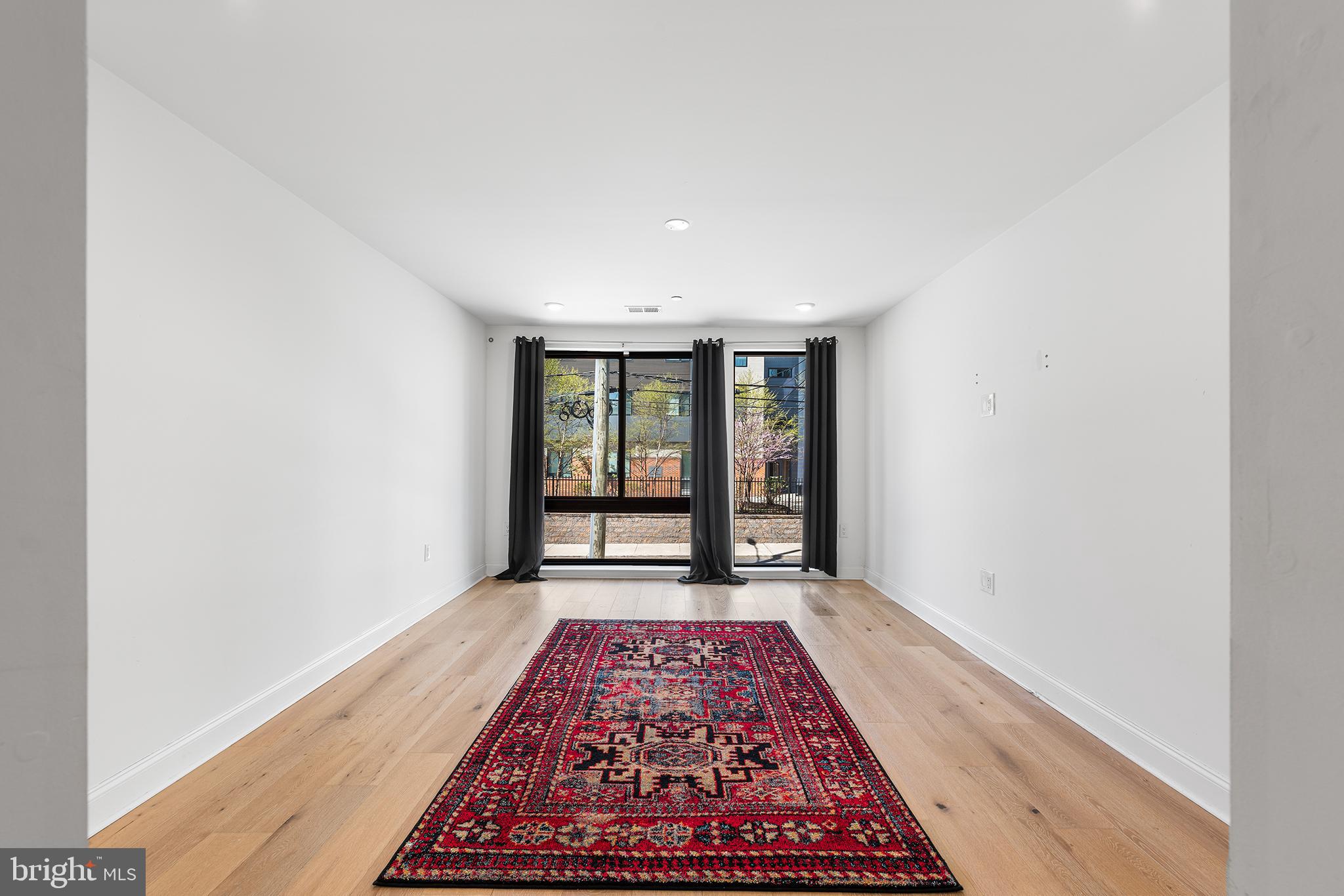 1316 N FRANKLIN STREET 3