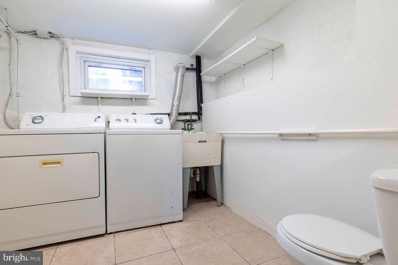 328 W MOUNT PLEASANT AVENUE