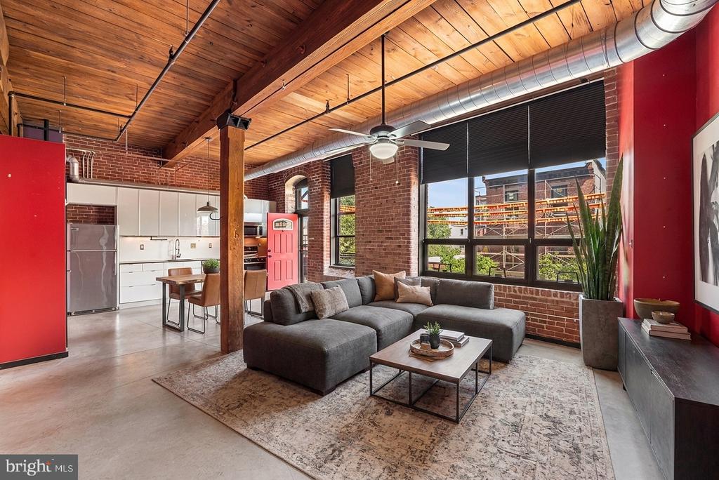 1714 MEMPHIS STREET 00 204