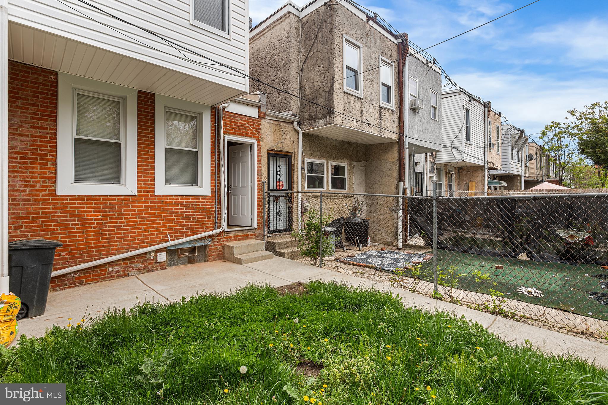 544 N ALLISON STREET