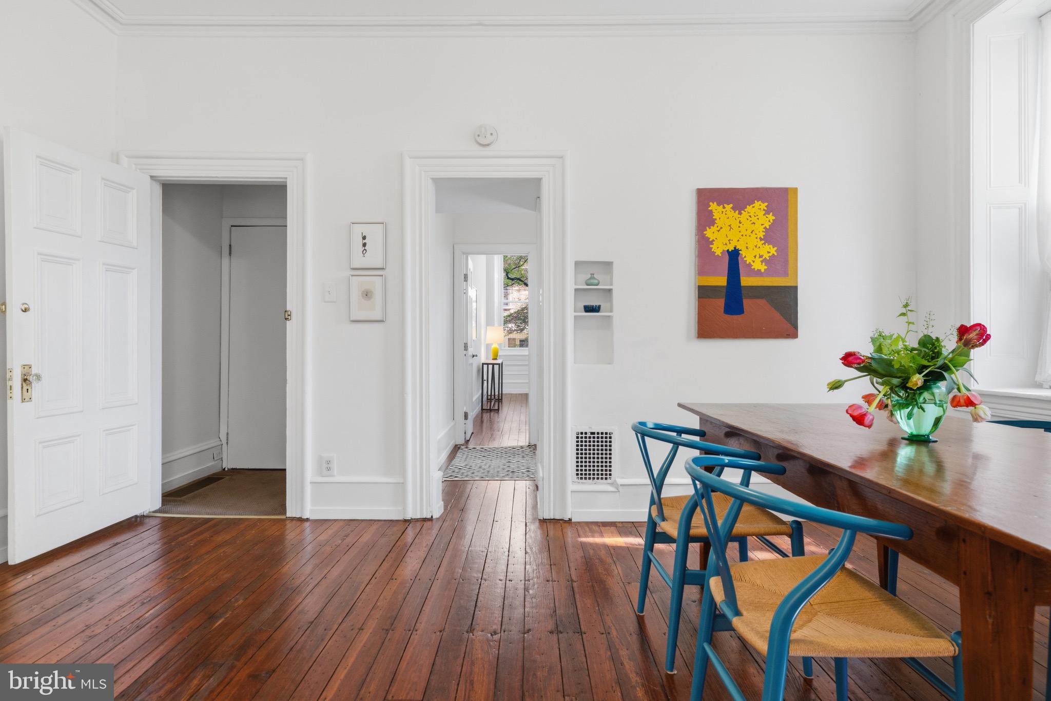 3521-23 AINSLIE STREET