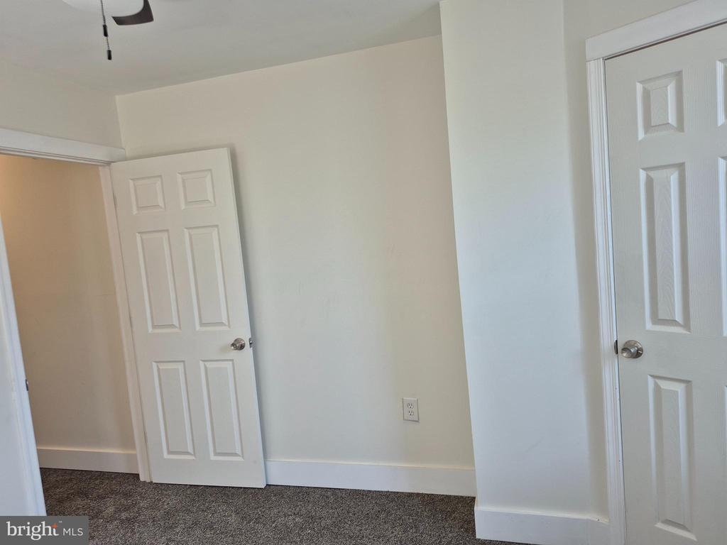 4409 N 7TH STREET