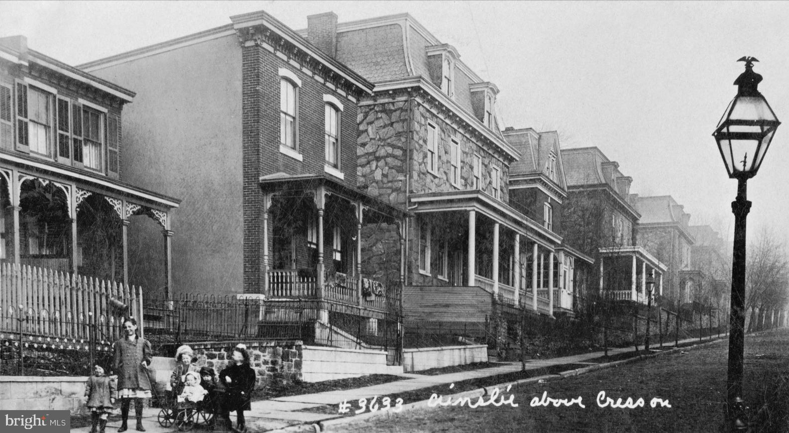 3521 AINSLIE STREET