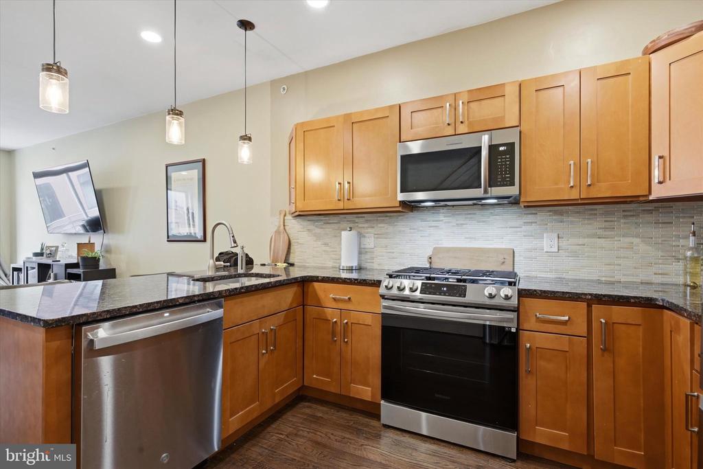 844 N 15TH STREET Unit: C
