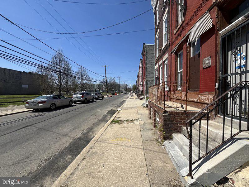 1909 W NORRIS STREET