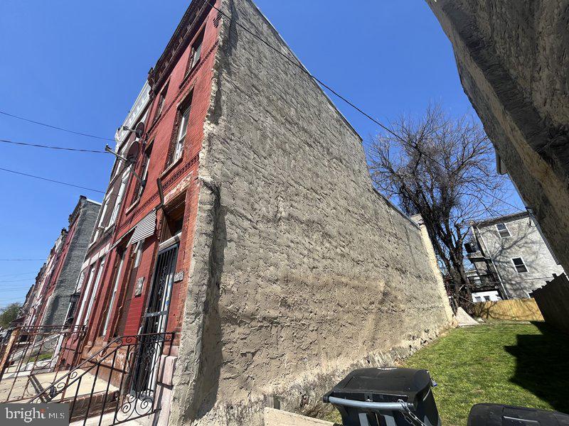 1909 W NORRIS STREET