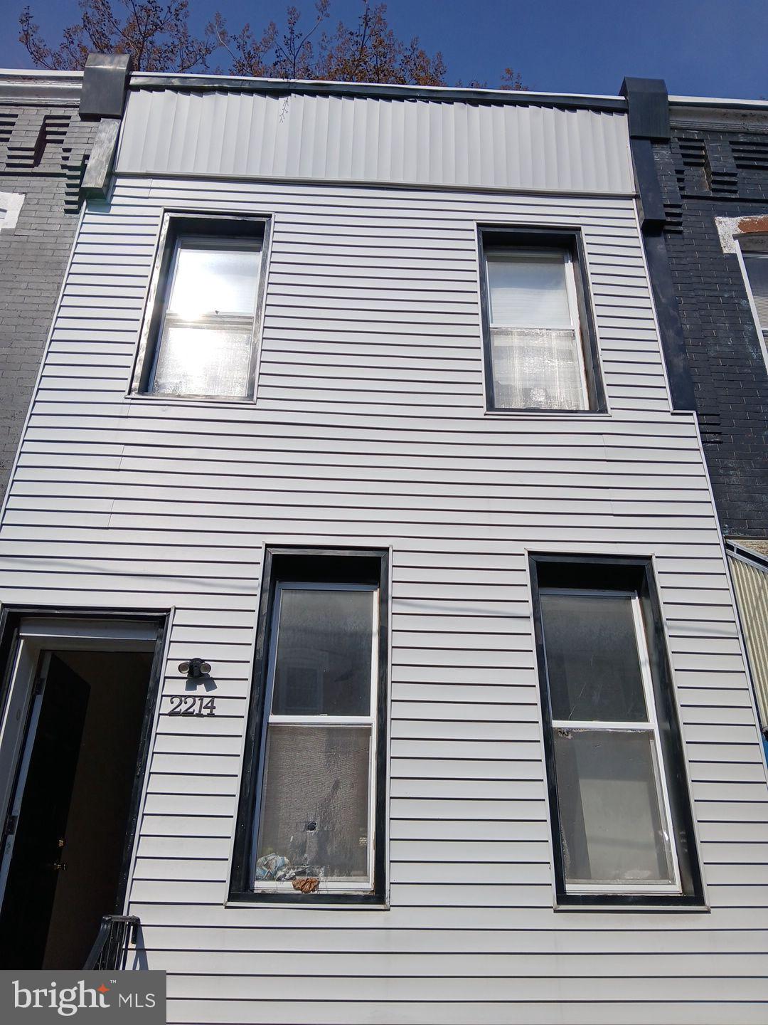 2214 N CLEVELAND STREET