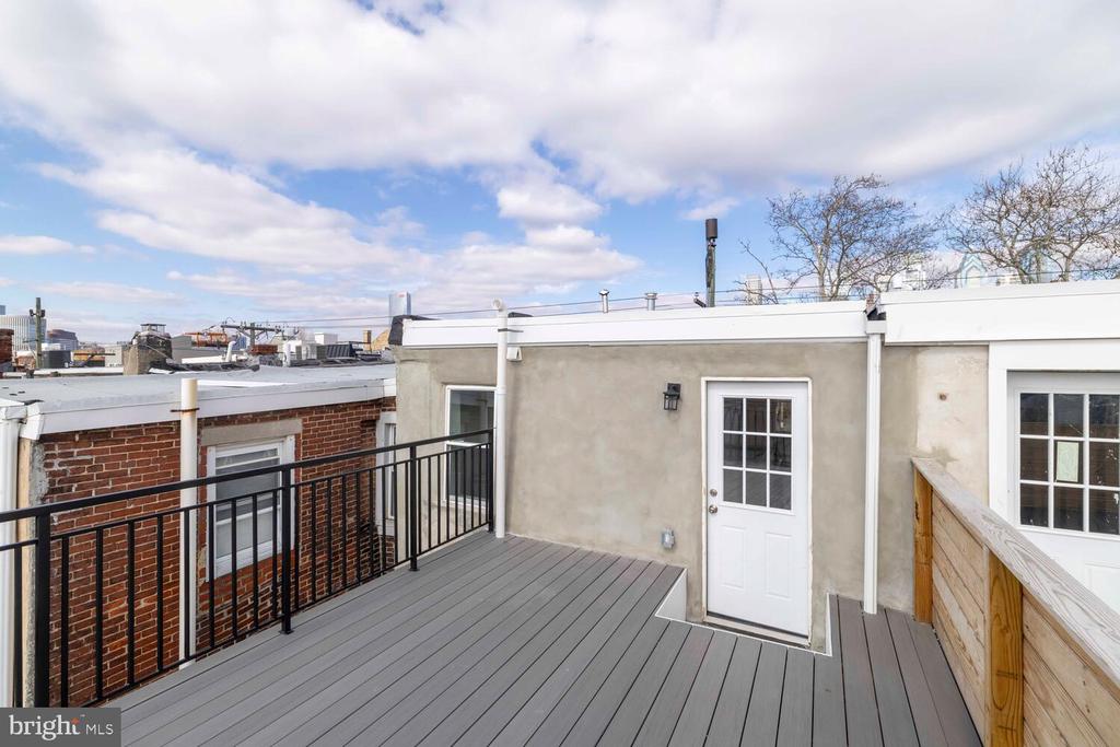 1830 CATHARINE STREET 2