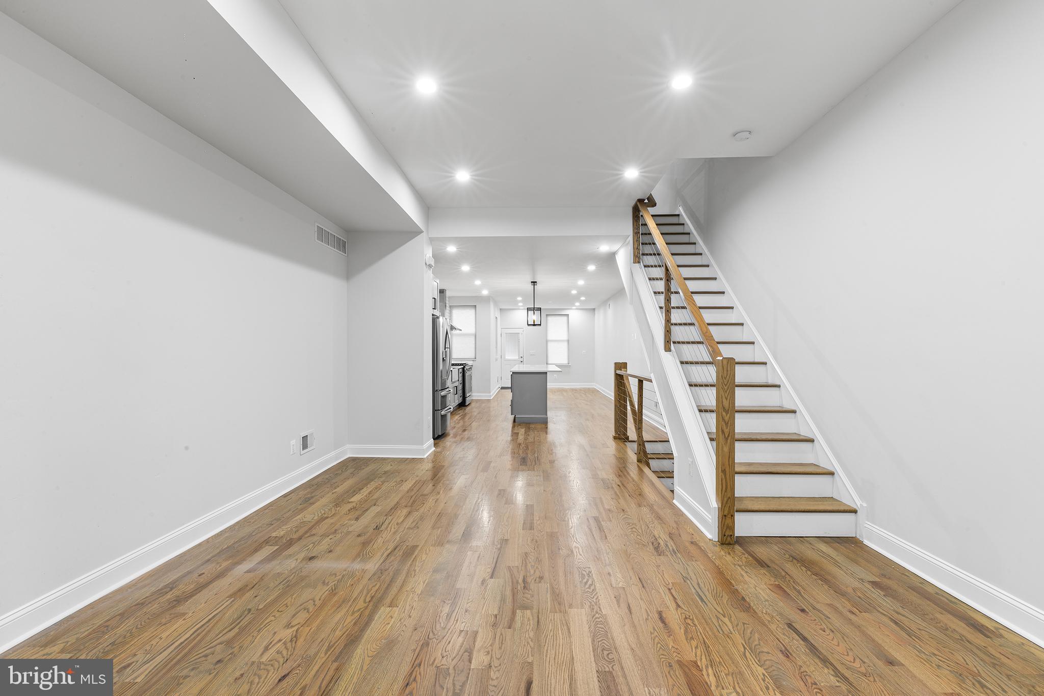 3113 W MONTGOMERY AVENUE