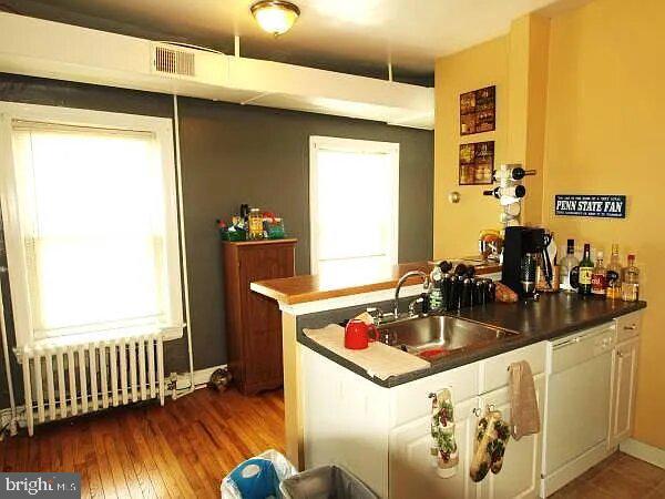 4373 MAIN STREET 2F