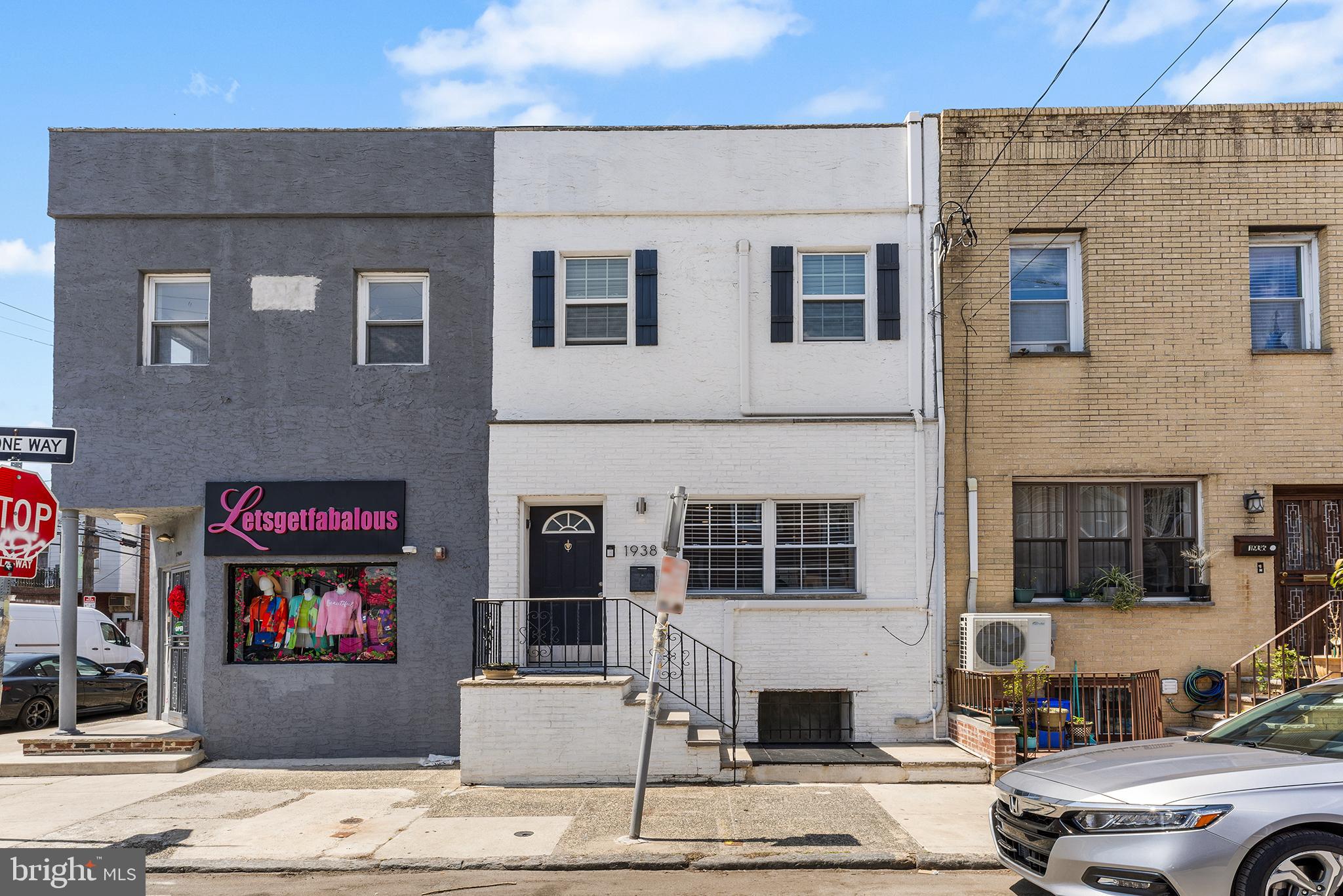 1938 S 19TH STREET