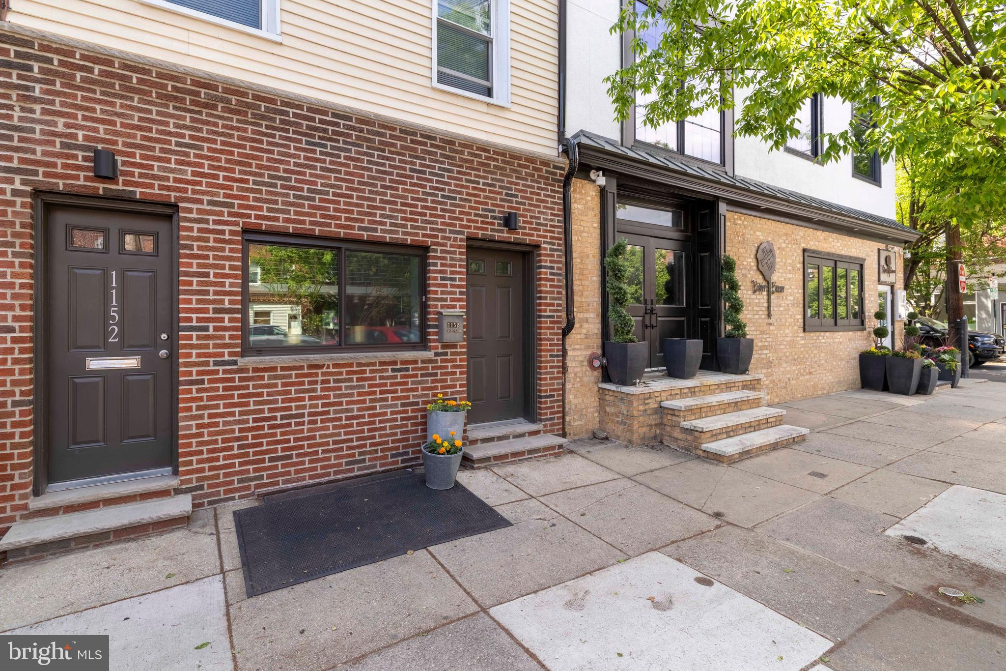1152 S 11TH STREET