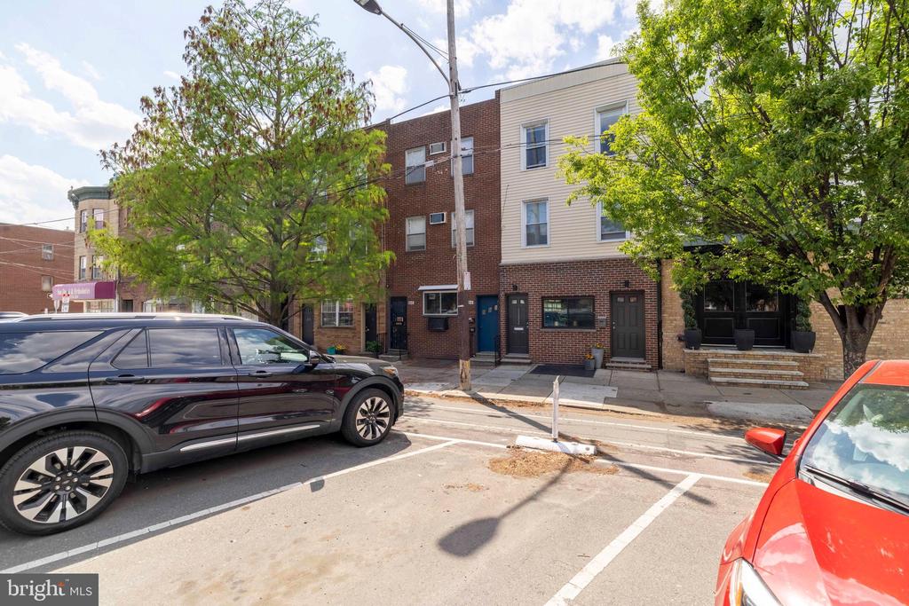 1152 S 11TH STREET