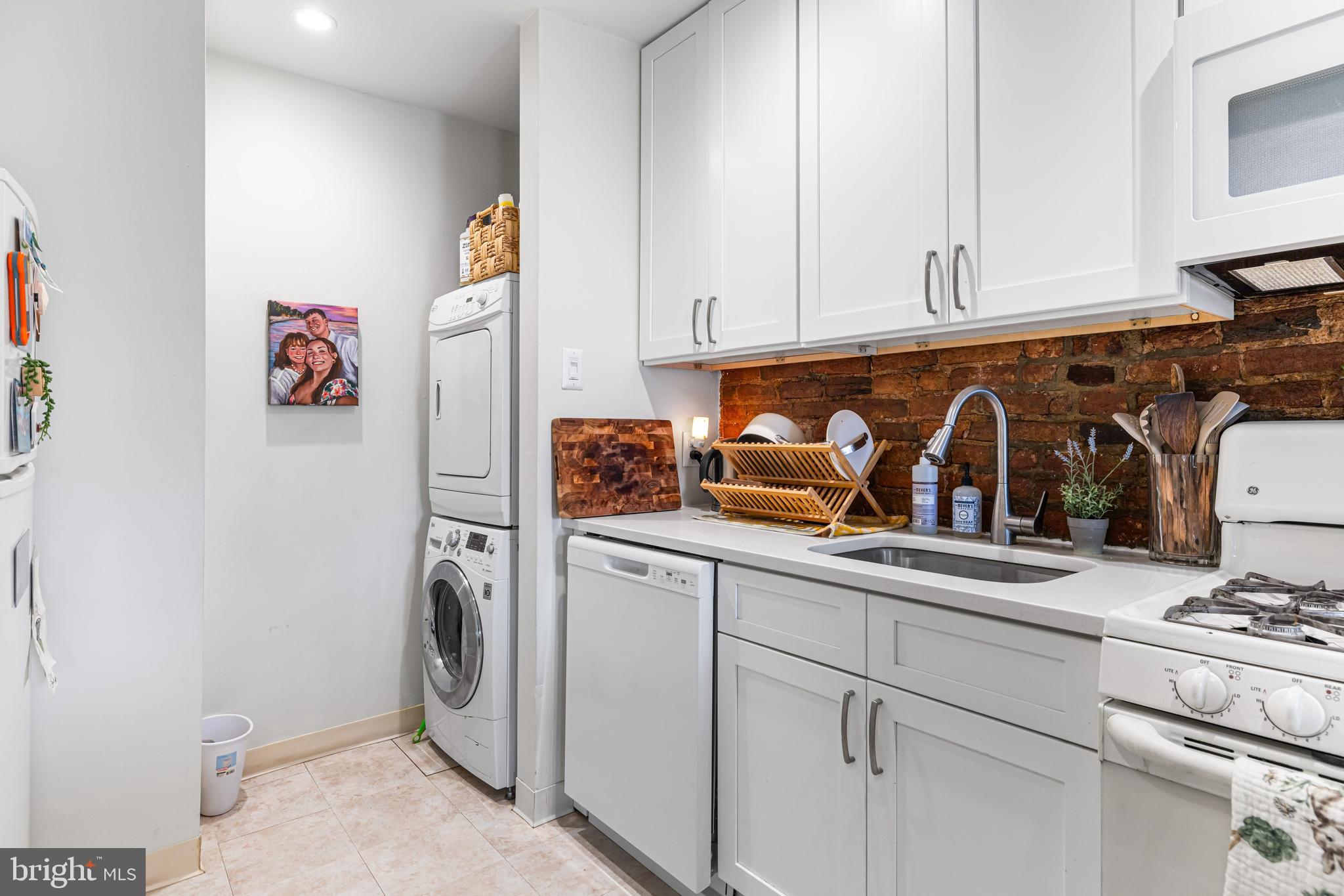 1152 S 11TH STREET