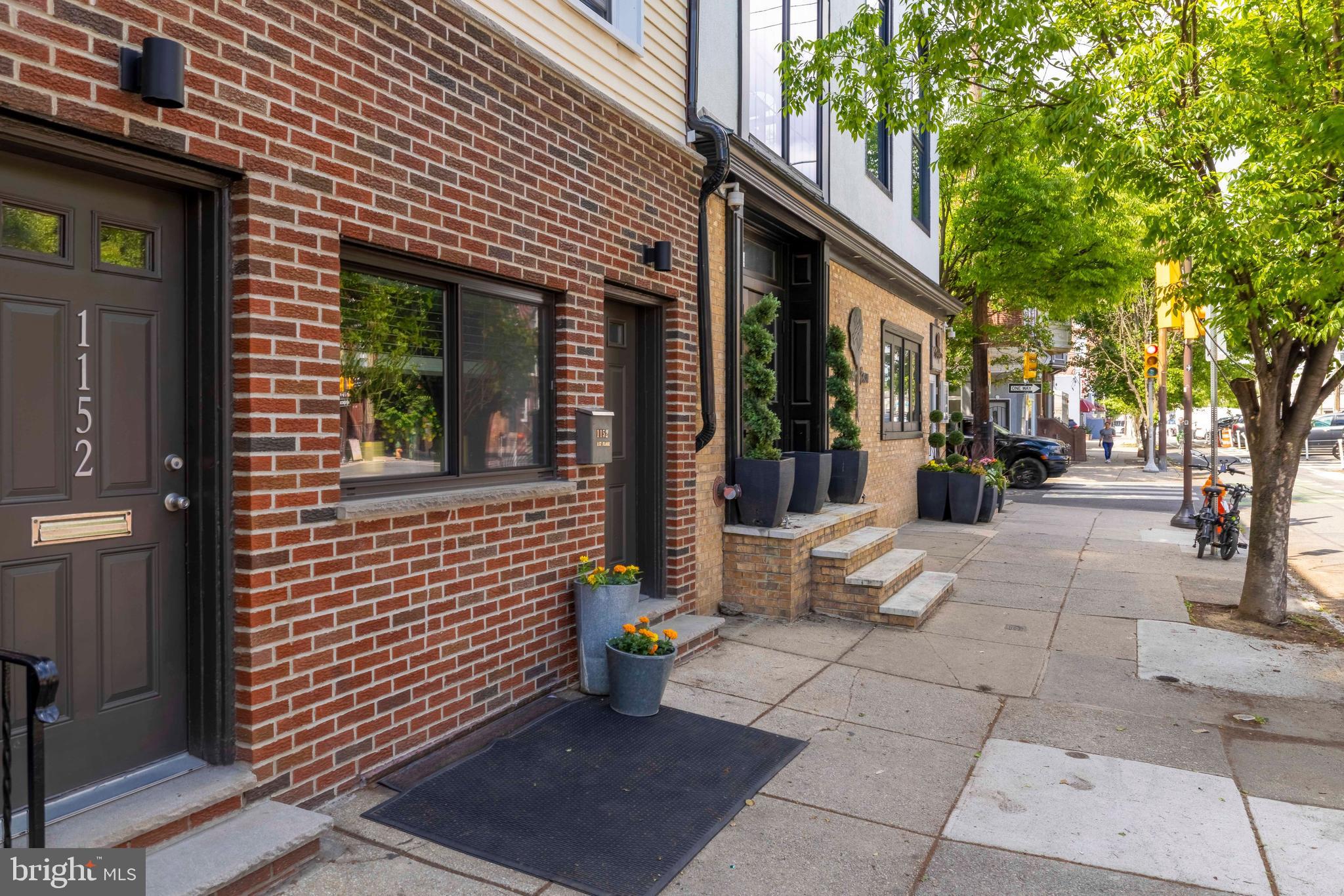 1152 S 11TH STREET
