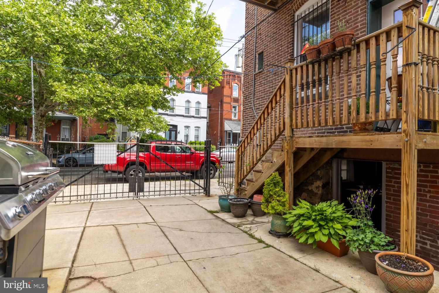 328 N 39TH STREET