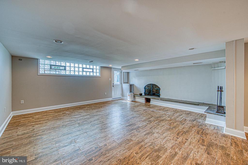 786 HILL ROAD
