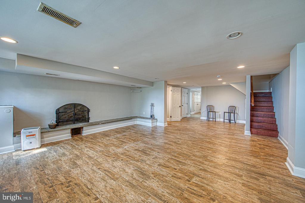 786 HILL ROAD