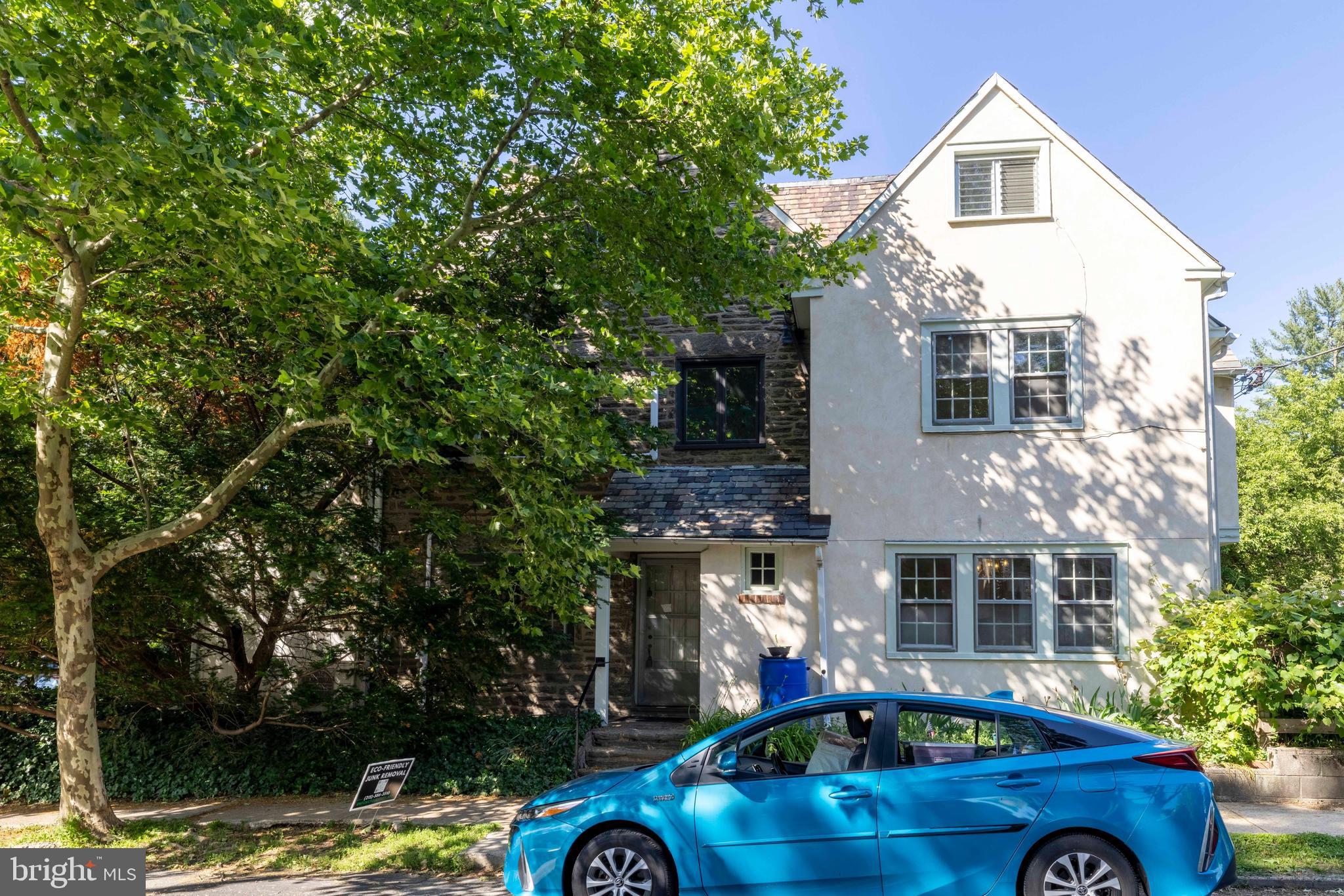 554 W ELLET STREET