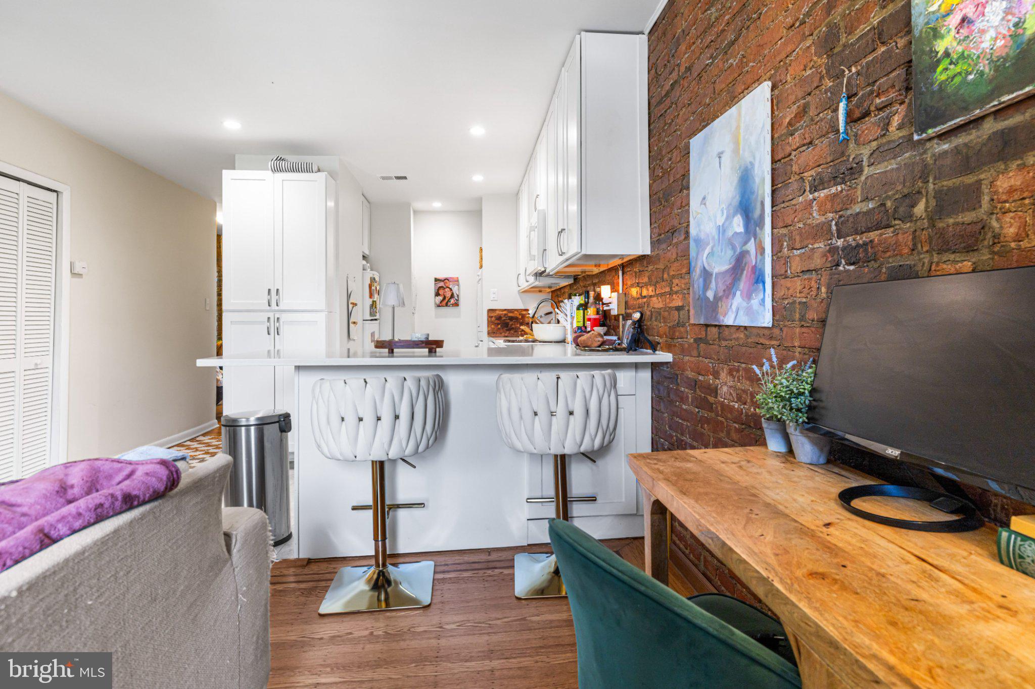 1152 S 11TH STREET
