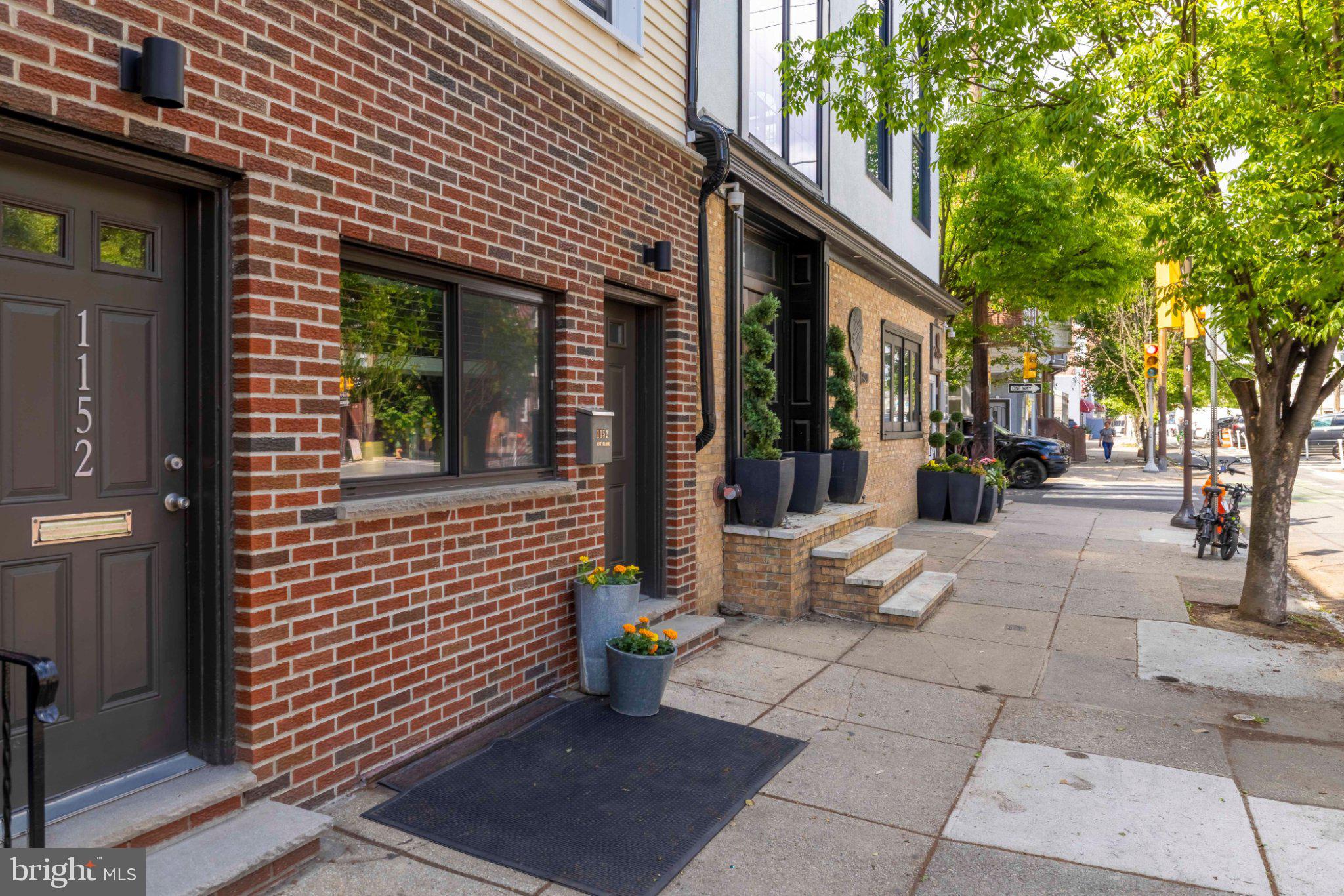 1152 S 11TH STREET
