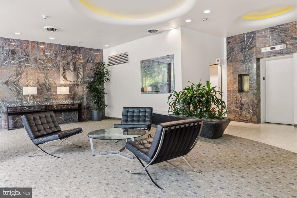 1810 RITTENHOUSE SQUARE 1810-16 212